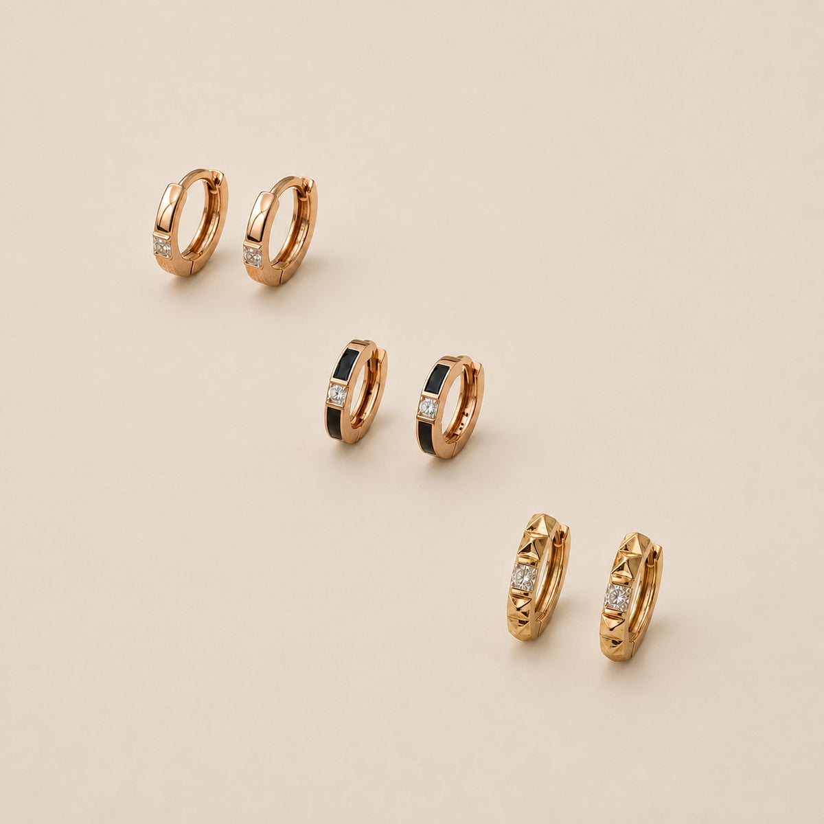Tría Earrings