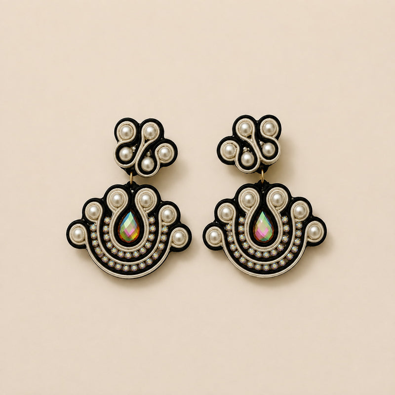Bela Earrings